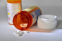 Interromper os antidepressivos causa sintomas em uma em cada seis pessoas, estima estudo