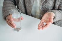 Les&otilde;es card&iacute;acas sugerem reconsidera&ccedil;&atilde;o da descontinua&ccedil;&atilde;o de medicamentos para press&atilde;o arterial para cirurgia