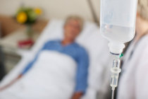 Longos períodos de antibióticos no hospital podem não ser necessários para infecção da corrente sanguínea, revela estudo Longos períodos de antibióticos no hospital podem não ser necessários para infecção da corrente sanguínea, revela estudo