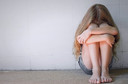 JAMA Network: estudo encontrou associa&ccedil;&atilde;o entre maus-tratos na inf&acirc;ncia e comportamentos suicidas em crian&ccedil;as e adultos jovens