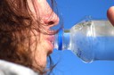 JAMA: beber mais &aacute;gua pode colaborar para a preven&ccedil;&atilde;o de cistite recorrente