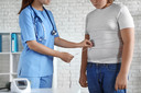 IMC elevado na adolesc&ecirc;ncia est&aacute; associado &agrave; doen&ccedil;a renal cr&ocirc;nica precoce