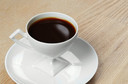 O consumo de cafe&iacute;na aumenta o risco de fibrila&ccedil;&atilde;o atrial de in&iacute;cio recente?